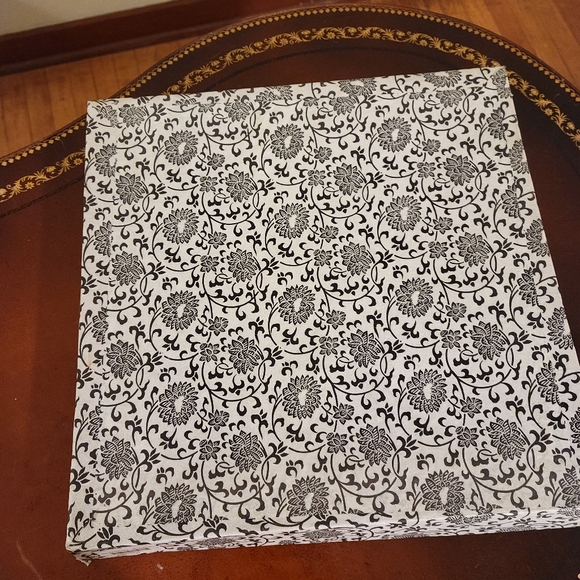 Chinese Lacquerware Trays Set Of 2 Gift Boxed - Picture 7 of 9